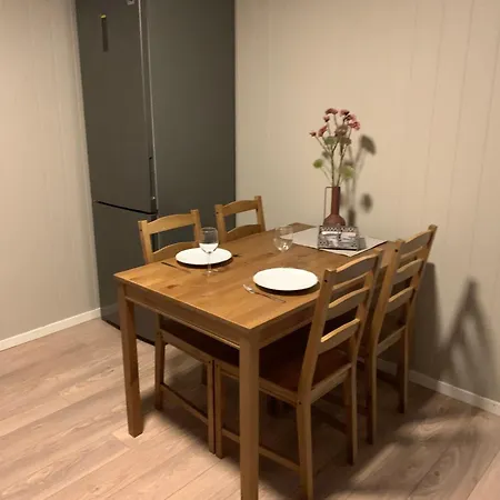 アパート Voss Apartment ヴォス